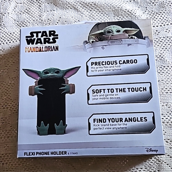 Yoda Phone Holder - Picture 1 of 3